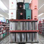 Sequence 04.00_01_27_03.Still008